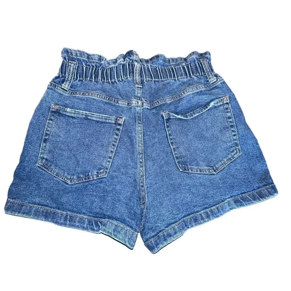 Wild Fable size M pblue high rise button front paper bag waist jean shorts